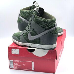 Wmns Nike Dunk Sky High Wedge 'Carbon Green Silver'